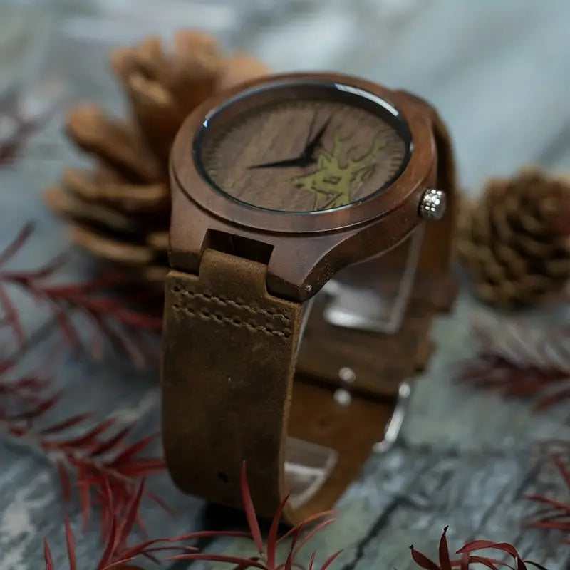 Rustic Vintage Men's Watch - Vintage Black Walnut Deer Head Watch | Round Dial with Arabic Numerals, Quartz Movement, Brown Leather Strap, Perfect