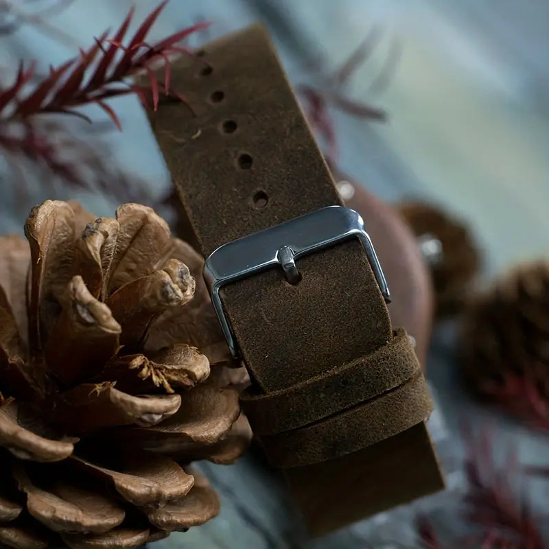 Rustic Vintage Men's Watch - Vintage Black Walnut Deer Head Watch | Round Dial with Arabic Numerals, Quartz Movement, Brown Leather Strap, Perfect